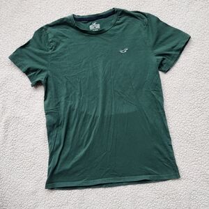 Hollister Men's Dark Green Short Sleeve Tee